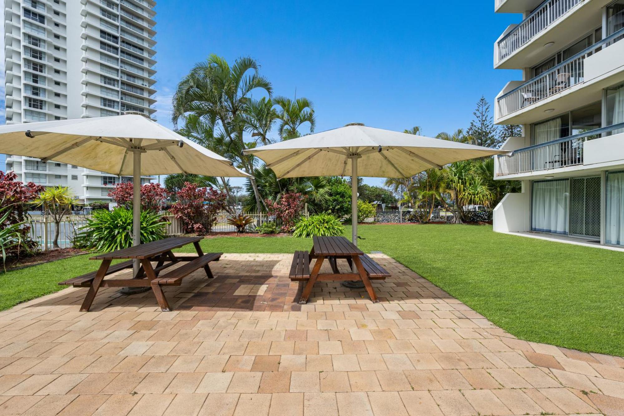 Hi Ho Beach Apartments On Broadbeach Gold Coast Exteriér fotografie